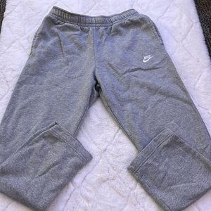 Nike men’s grey sweatpants, size large
